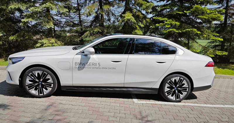 BMW Seria 5 cena 289900 przebieg: 14000, rok produkcji 2023 z Mikołów małe 11